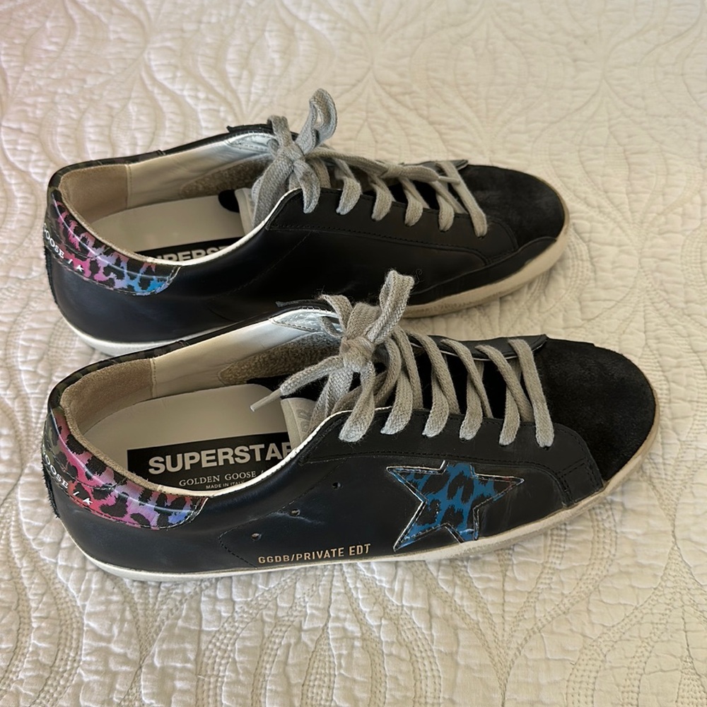 GOLDEN GOOSE Superstar sneakers in black with rainbow cheetah print